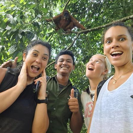 Ida Guest House & Jungle Trekking Bukit Lawang Bagian luar foto