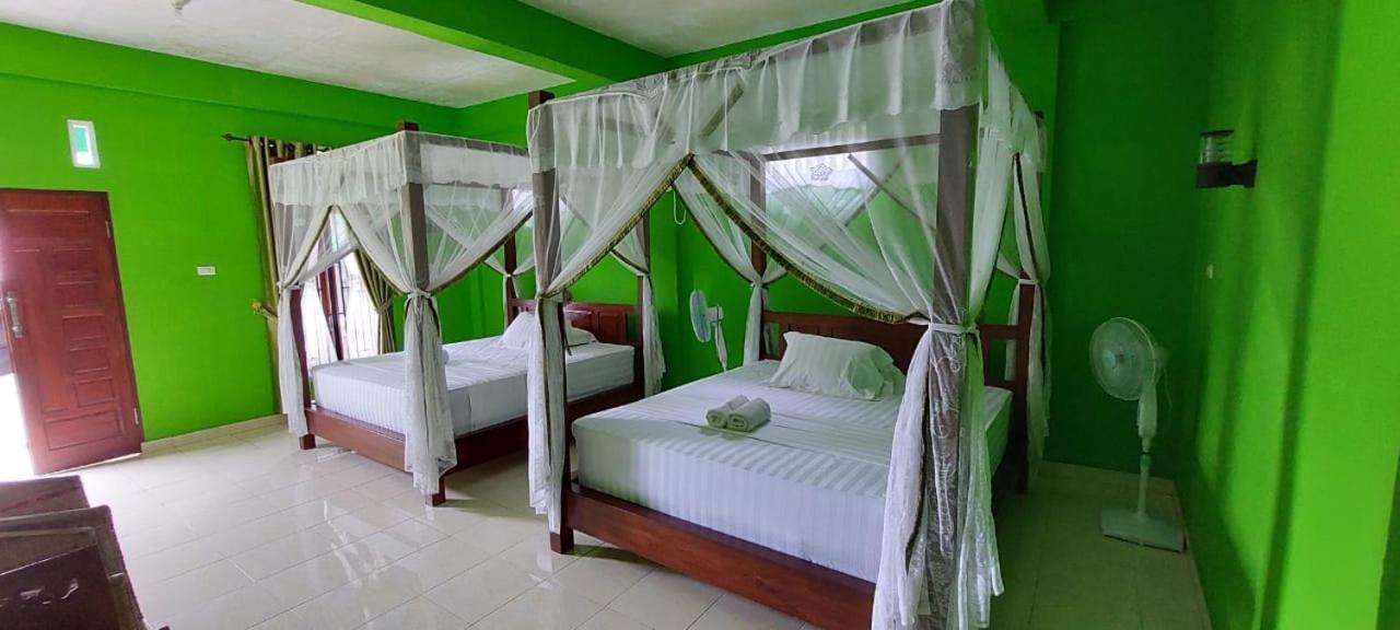 Ida Guest House & Jungle Trekking Bukit Lawang Ruang foto