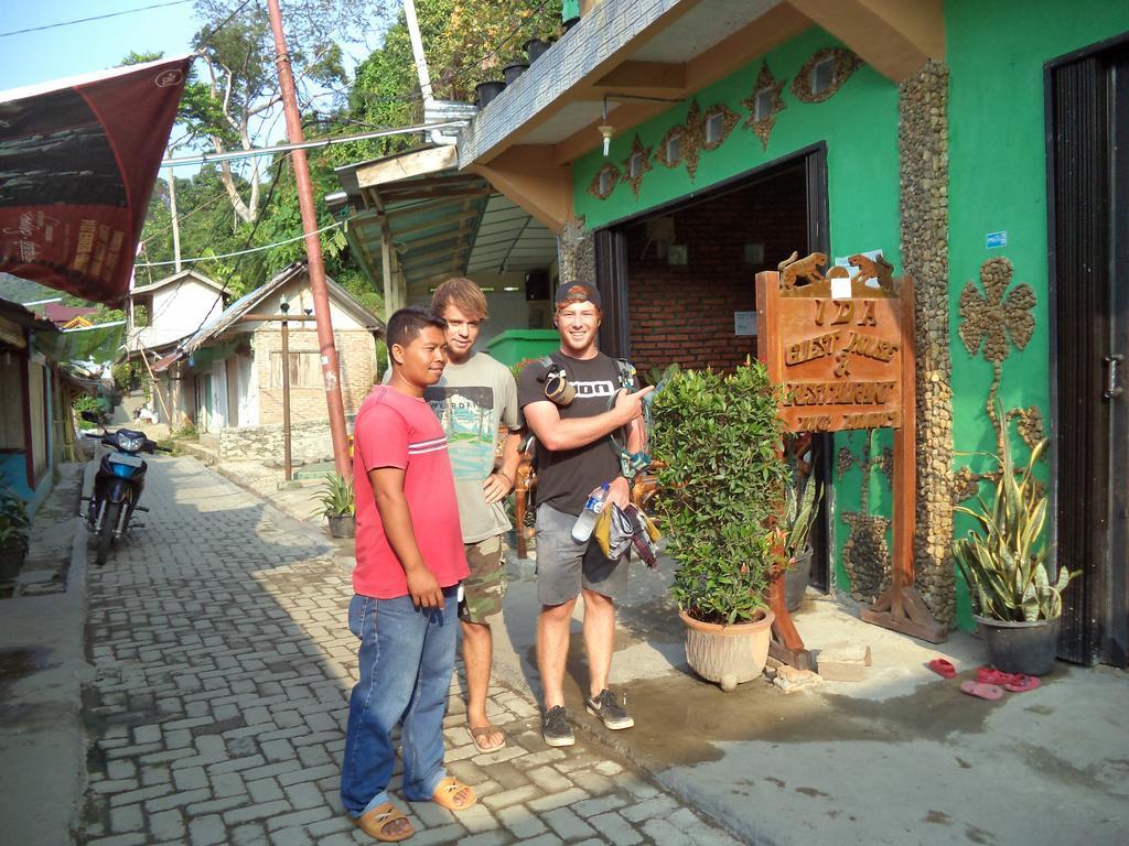 Ida Guest House & Jungle Trekking Bukit Lawang Bagian luar foto