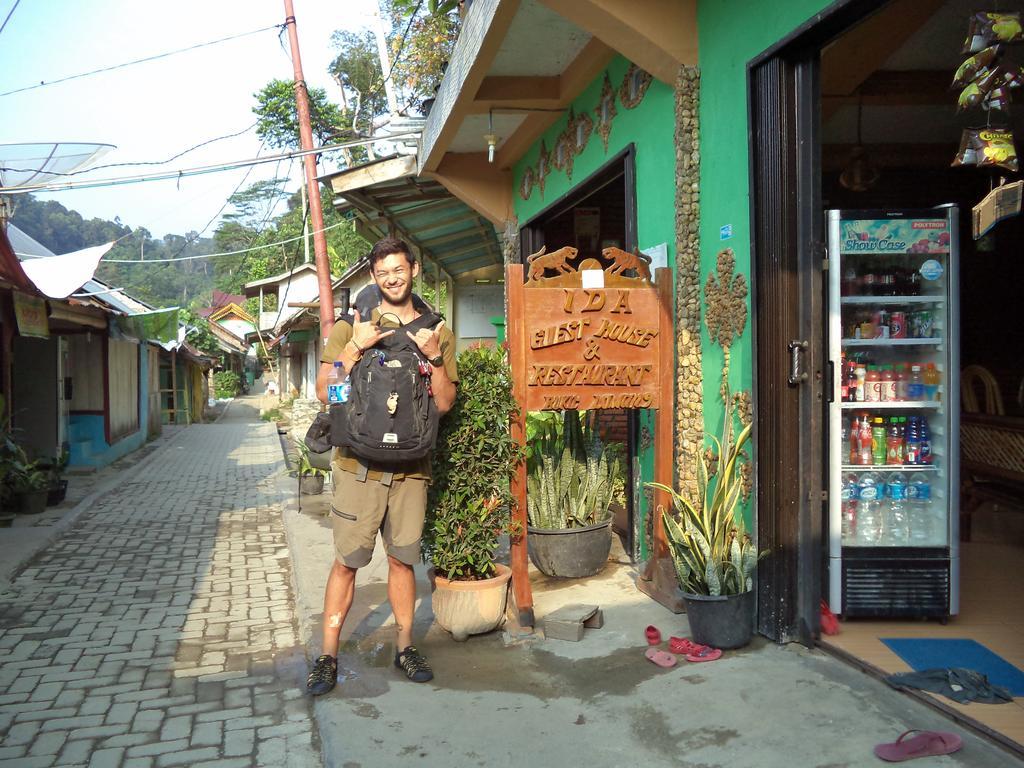 Ida Guest House & Jungle Trekking Bukit Lawang Bagian luar foto
