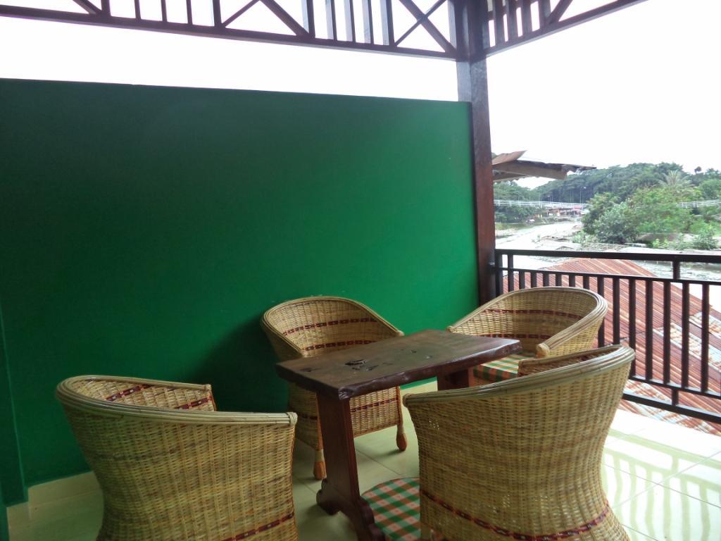 Ida Guest House & Jungle Trekking Bukit Lawang Bagian luar foto